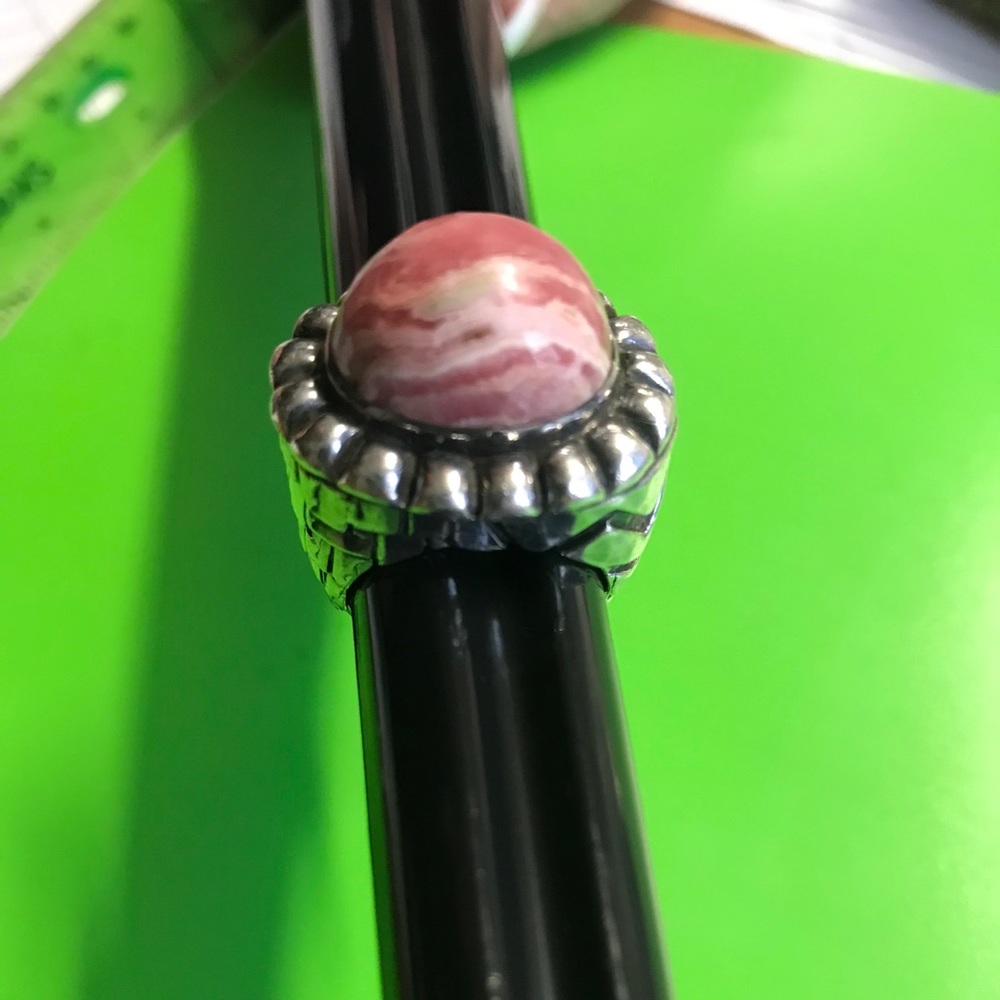 Dian Malouf Rhodochrosite Pink stone size 7.